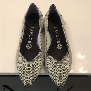 Retired, Rare Pistachio Python Rothy's